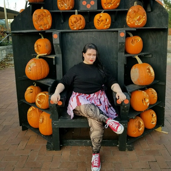 Meet your Posher, Rachael - Picture 2 of 4